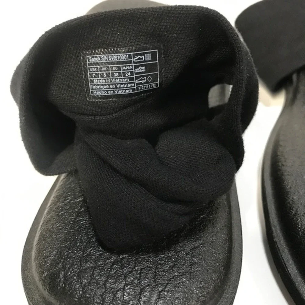 Sanuk Women's‎ Yoga Sling 2 Sandals Flip Flops Black Comfort Casual Shoes Size 7